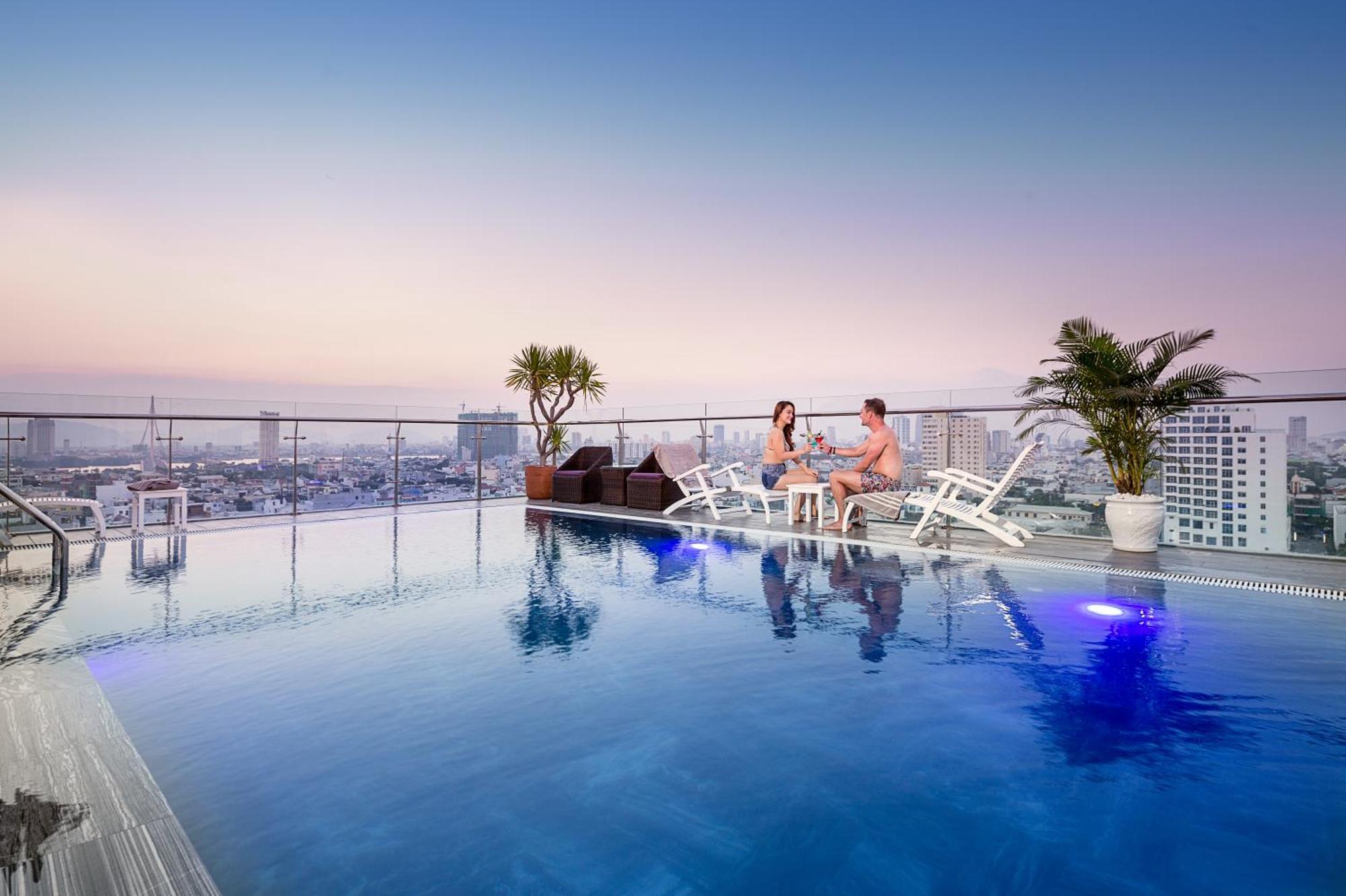 Aria Grand & 4* Da Nang