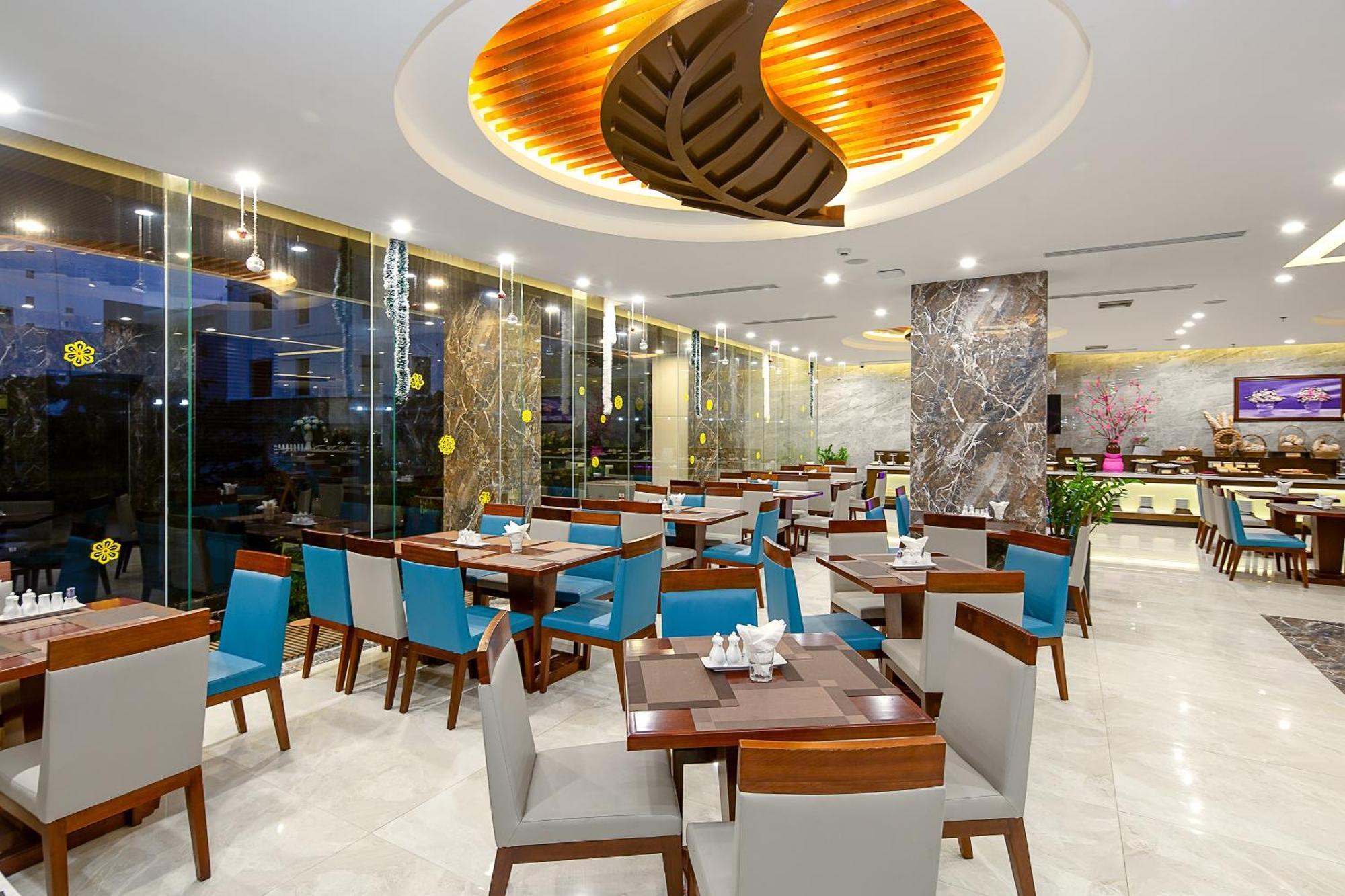 Aria Grand & 4* Da Nang